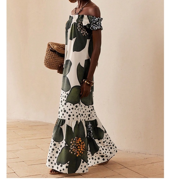 Boho Floral Print Off Shoulder Ruffle Hem Maxi Dress - Picture 5 of 6